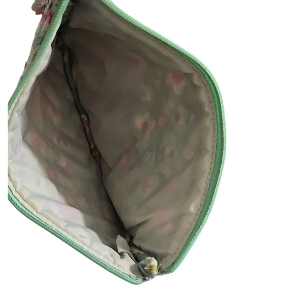 Vera‎ Bradley Green Paisley Quilted Cotton Cosmetic Makeup Bag Pouch Medium Zip